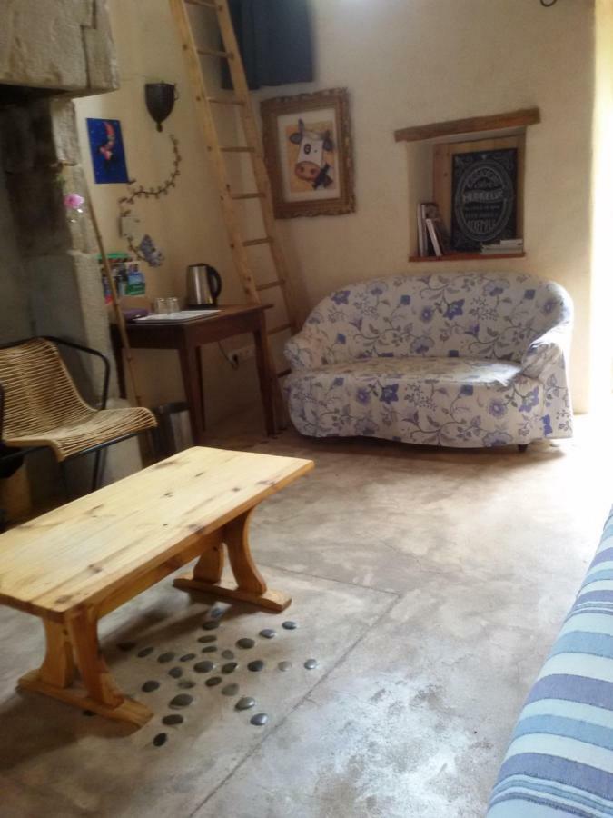 Le Vieux Velo Bed & Breakfast Chaptuzat Bagian luar foto